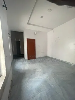 1bdrm Shared Apartment in Chevron for rent