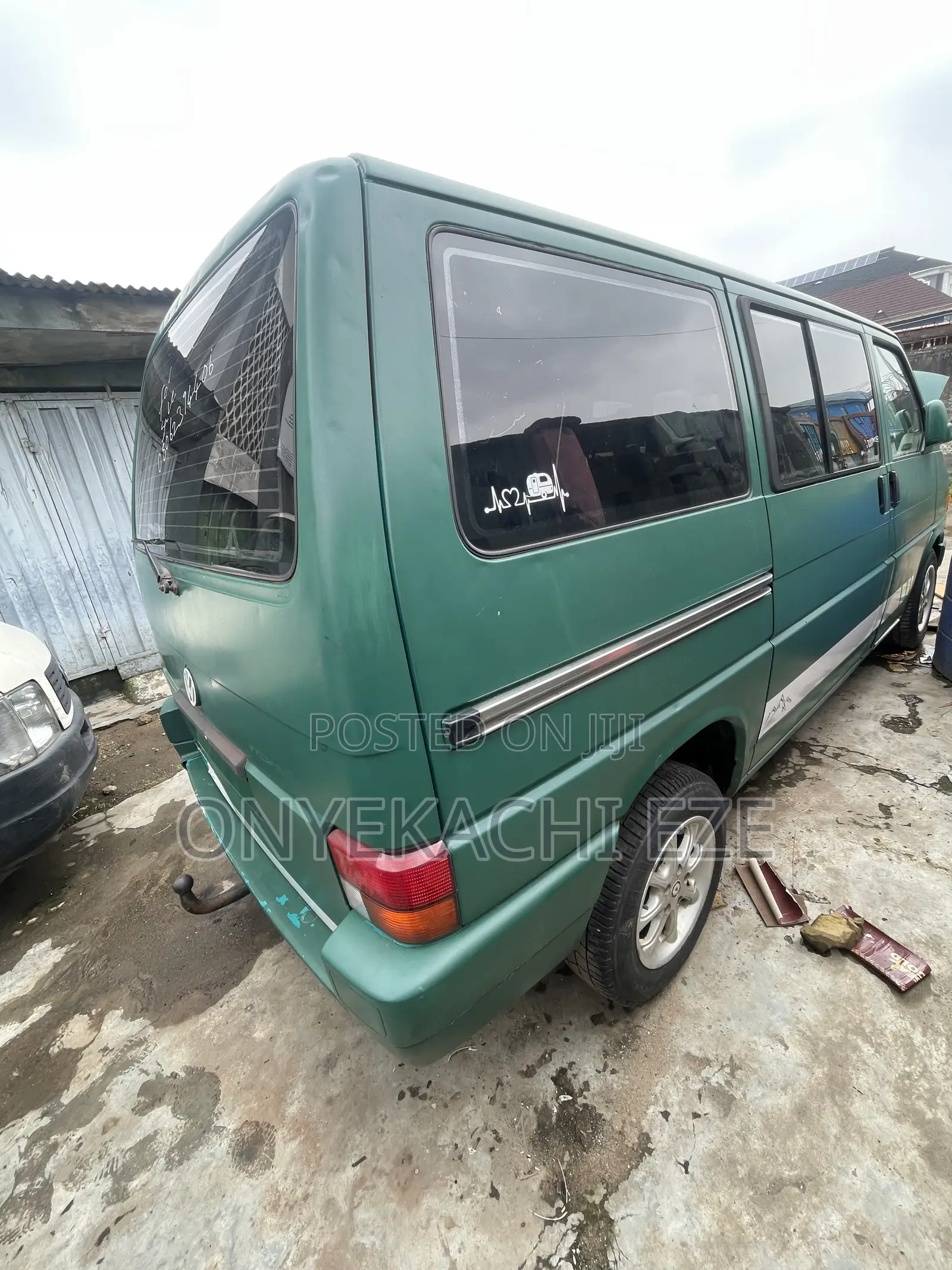 Volkswagen Transporter 2004 Green