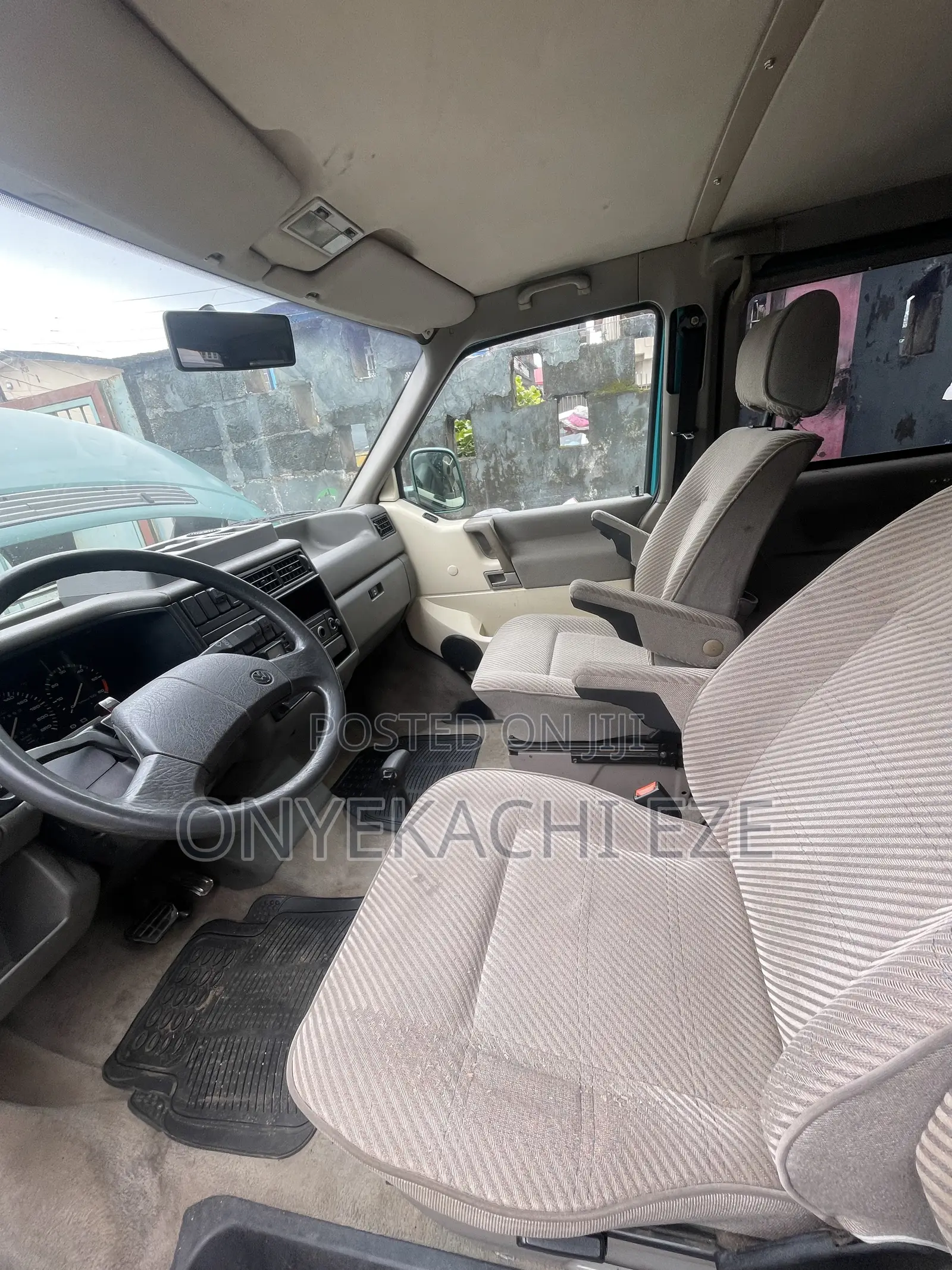Volkswagen Transporter 2004 Green