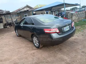 Toyota Camry 2011 Gray