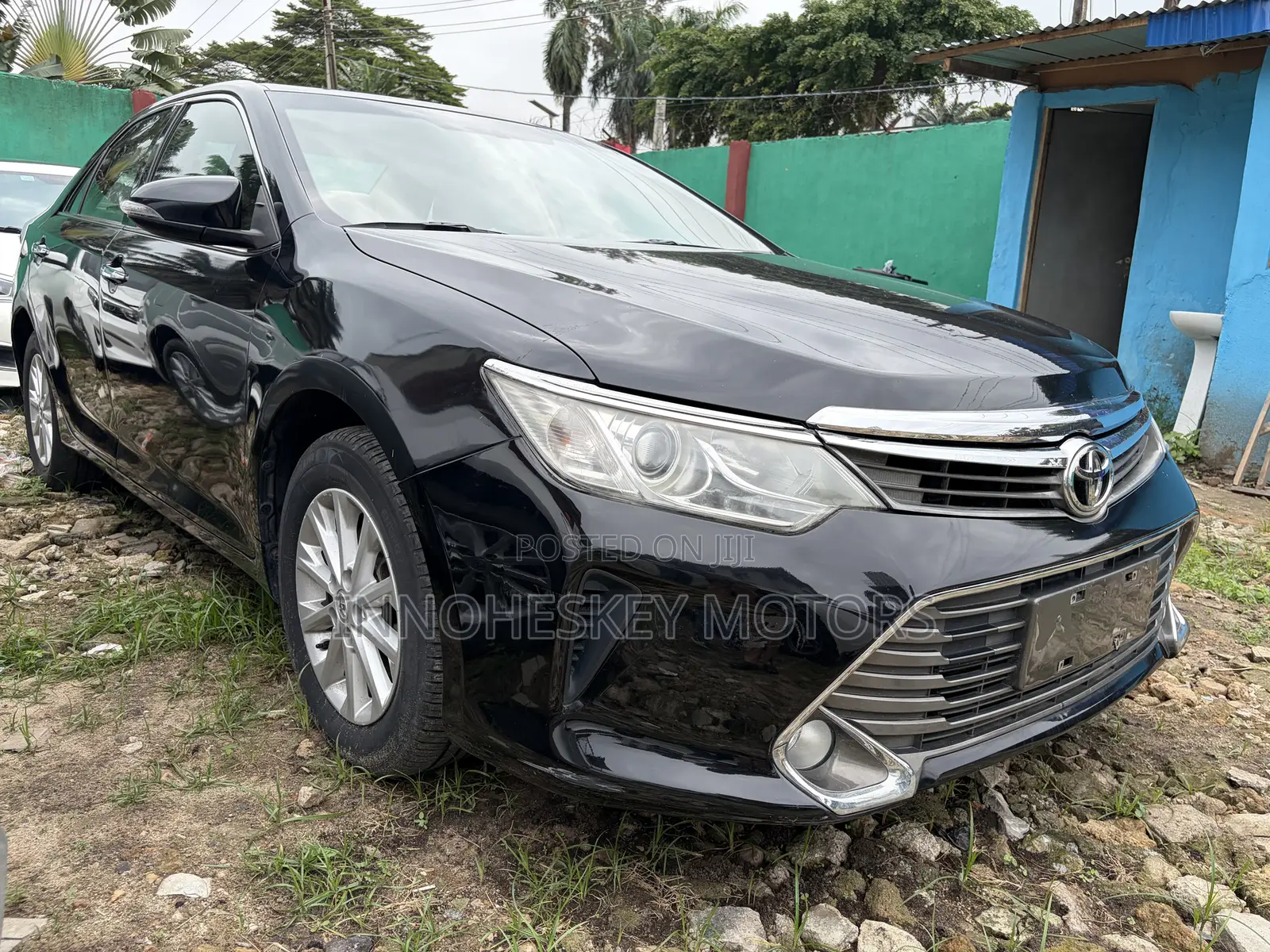 Toyota Camry 2016 Black