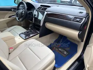 Toyota Camry 2016 Black