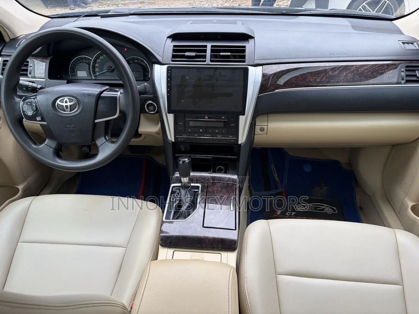 Toyota Camry 2016 Black