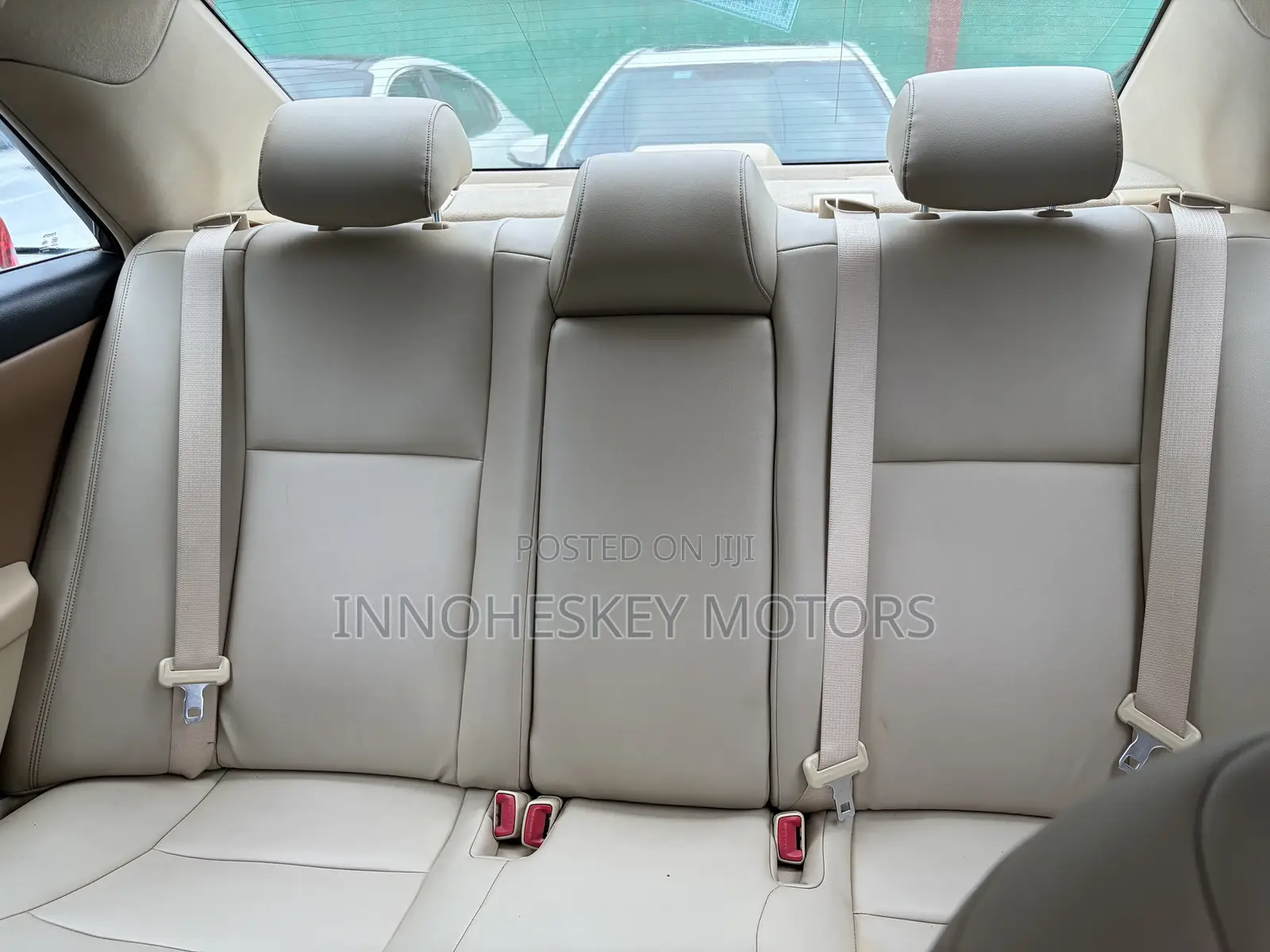 Toyota Camry 2016 Black
