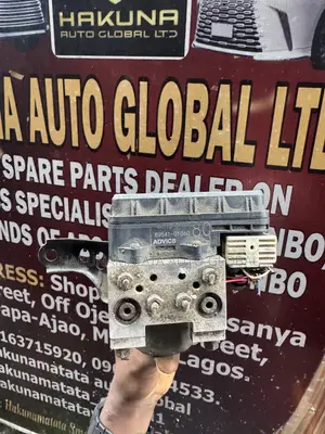 Toyota Matrix 2005–2008 ABS Pump / ABS Module