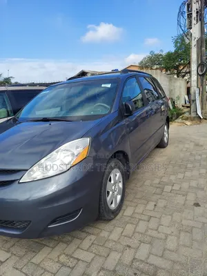 Toyota Sienna 2006 Gray