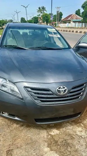 Toyota Camry 2009 Gray