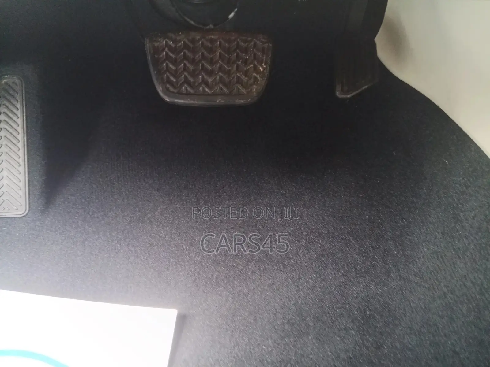 Lexus GX 2023 White