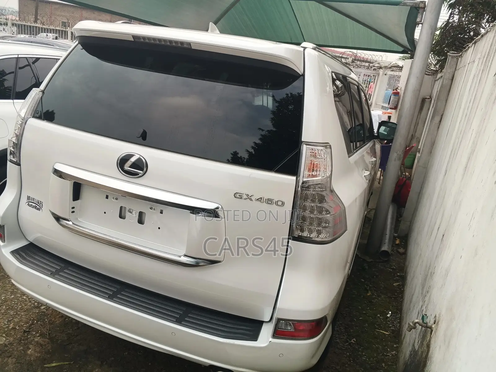 Lexus GX 2023 White