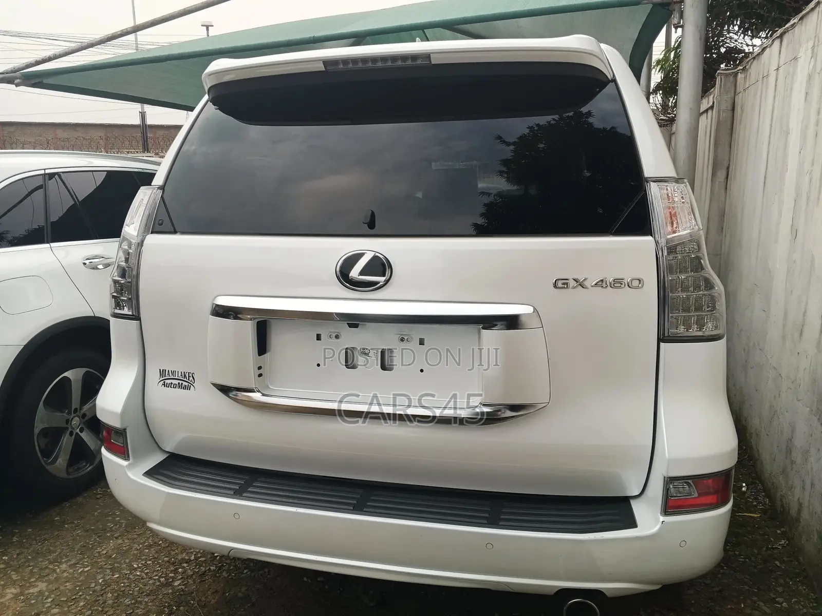 Lexus GX 2023 White
