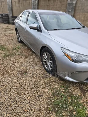 Toyota Camry SE 4dr Sedan (2.5L 4cyl 6A) 2015 Silver
