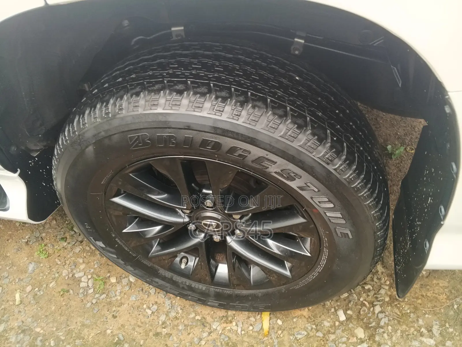Lexus GX 2023 White
