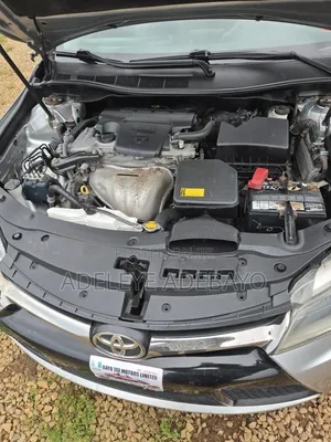 Toyota Camry SE 4dr Sedan (2.5L 4cyl 6A) 2015 Silver
