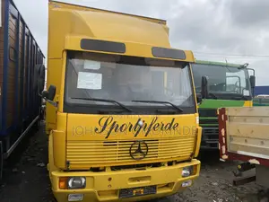 Mercedes Benz 1114 Container