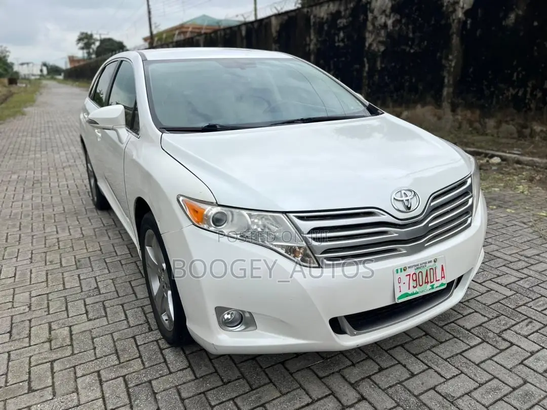 Toyota Venza 2012 White