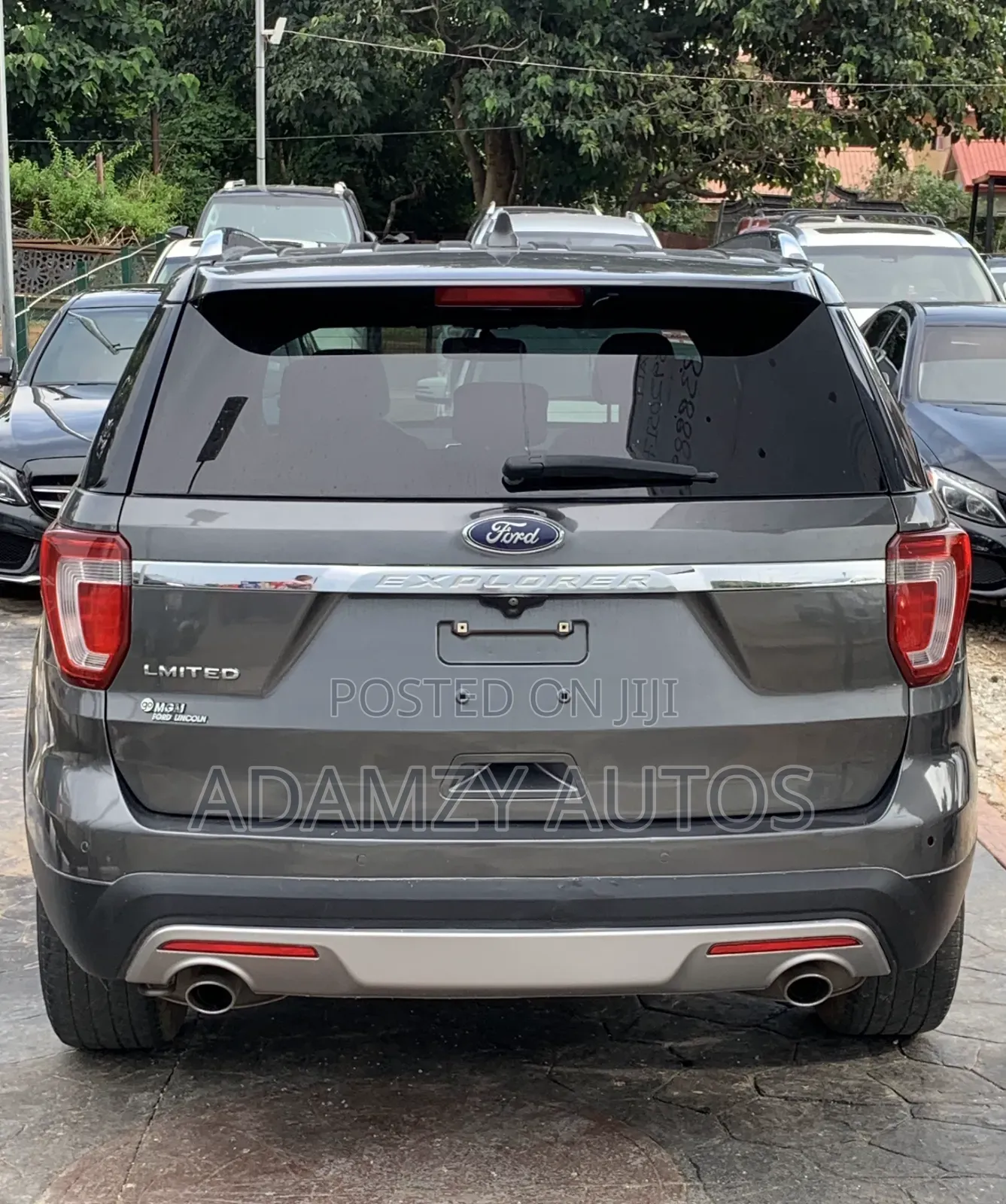 Ford Explorer 2016 Gray