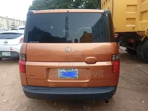 Honda Element EX 4WD 2006 Orange