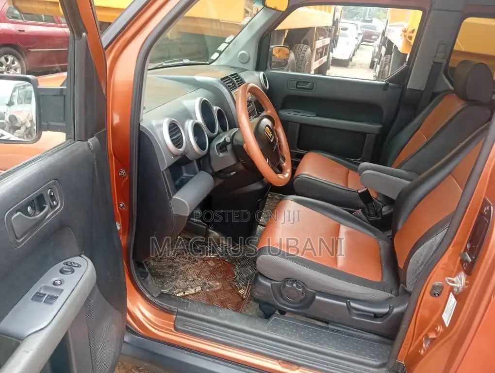 Honda Element EX 4WD 2006 Orange