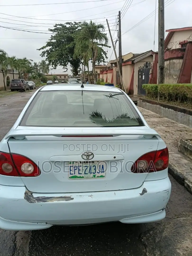 Toyota Corolla S 2005 White