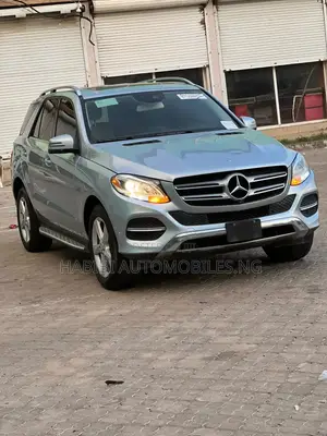 Mercedes-Benz GLE-Class GLE 350 2016