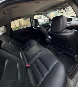 Honda Crosstour 2011 Black