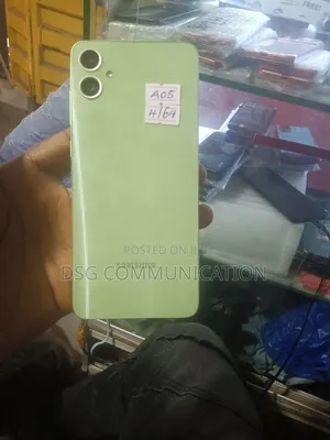 Samsung Galaxy A05 64 GB Black