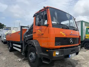 Foreign Used Mercedes-Benz 2008 Orange