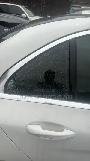 2016 C300 Rear Body Vent Glass Available @Chimatex