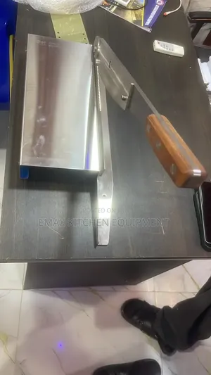 High Quality Commercial Farm Butchery Manual Meat Cutter/ Manual Bone