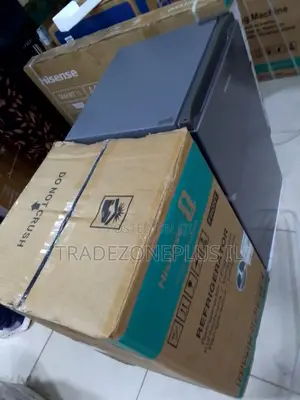 Bring Practical Refrigeration Into Your Home With the Hisense REF093DR