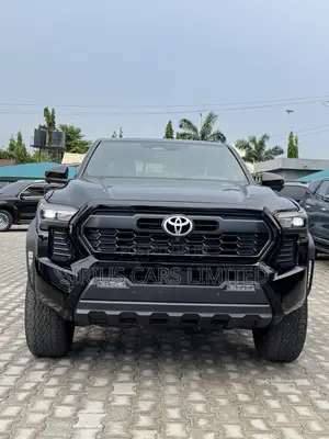 Toyota Tacoma TRD Sport Double Cab 6.1 ft. SB 2025 Black