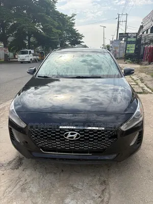 Hyundai Elantra 2019 Black