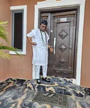 Elegant Agbada