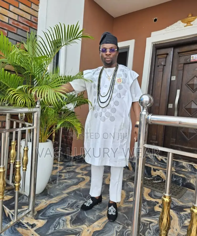 Elegant Agbada