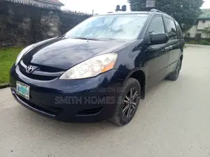Toyota Sienna 2007 Blue