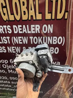 🚘 Toyota Corolla 2009 ABS Pump / ABS Module – New & Tokunbo Available
