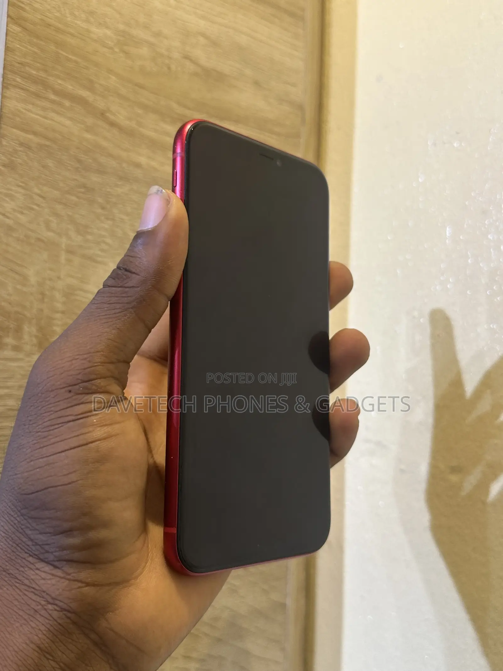 Apple iPhone 11 64 GB Red