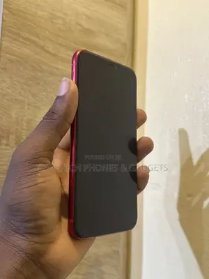 Apple iPhone 11 64 GB Red