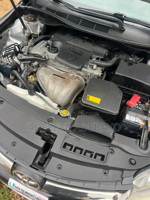 Toyota Camry SE 4dr Sedan (2.5L 4cyl 6A) 2015 Silver