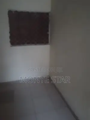 3bdrm Apartment in Oshimili South for rent