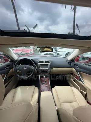 Lexus IS 250 2008 Red