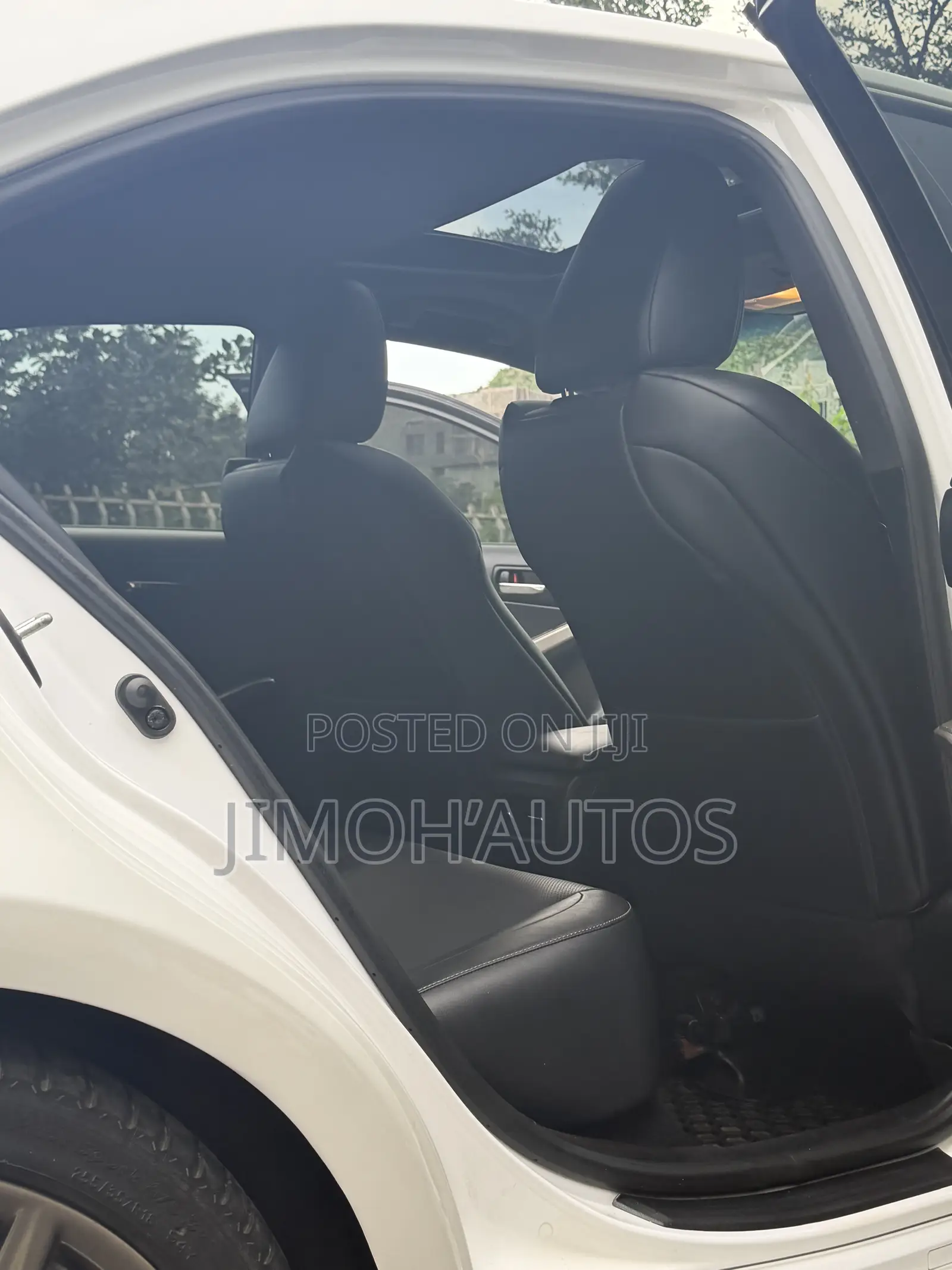 Lexus IS 2015 White
