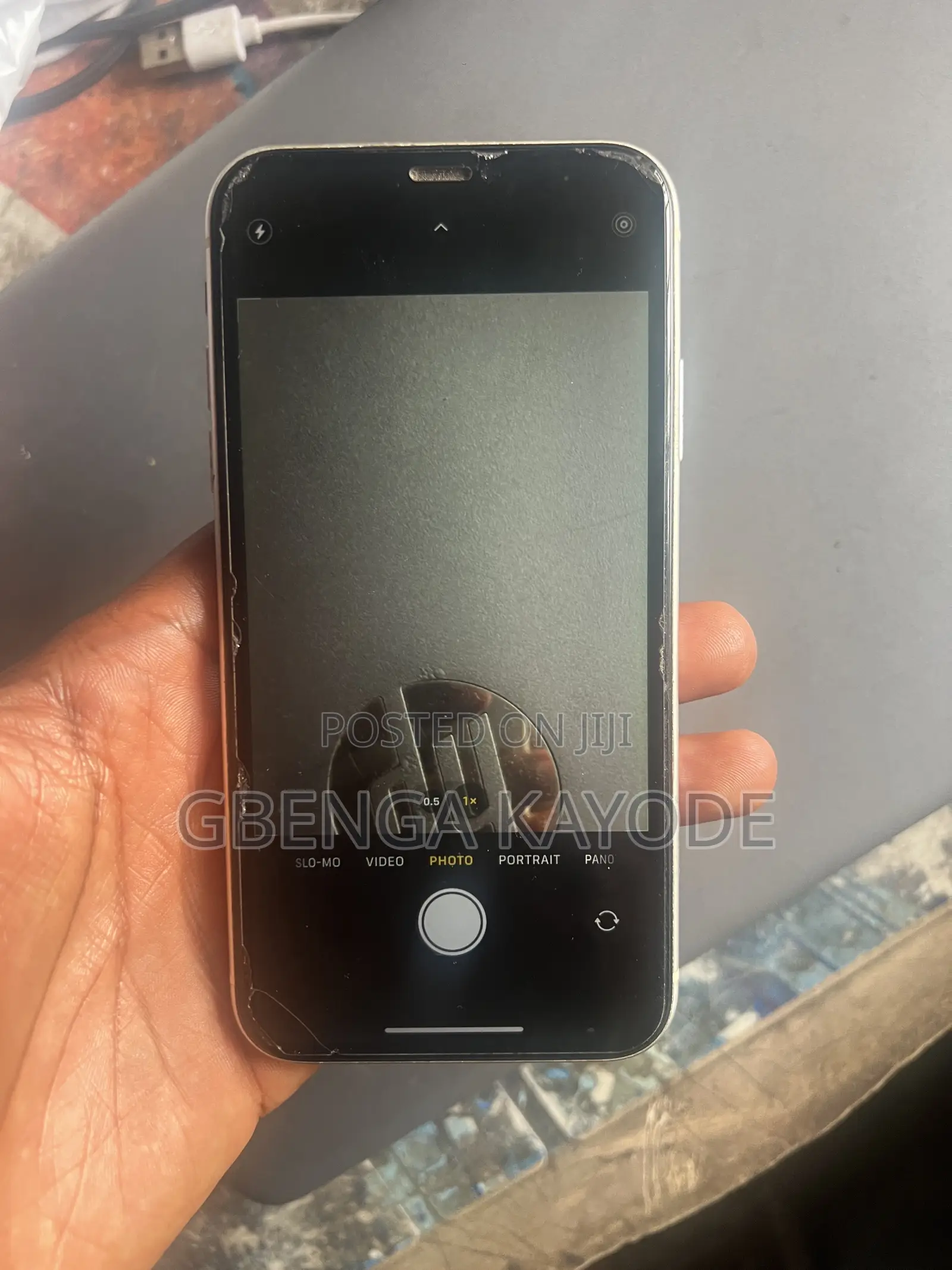 Apple iPhone 11 64 GB White