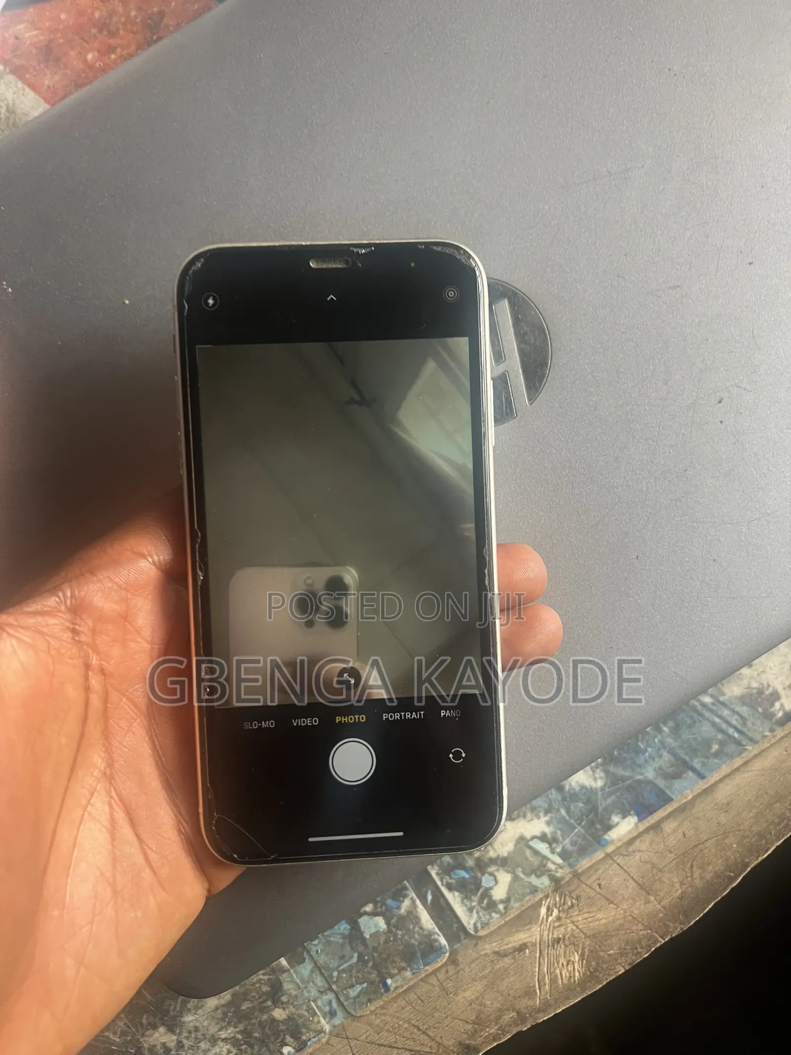 Apple iPhone 11 64 GB White