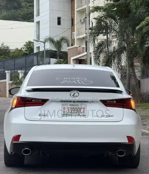 Lexus IS 2015 White