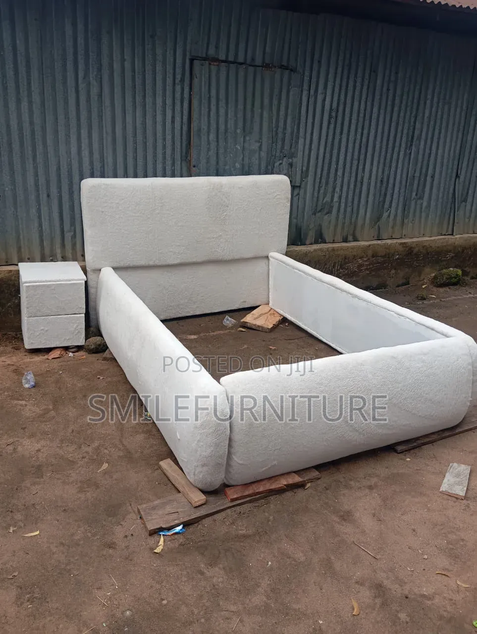 Padded Towel Bedframe