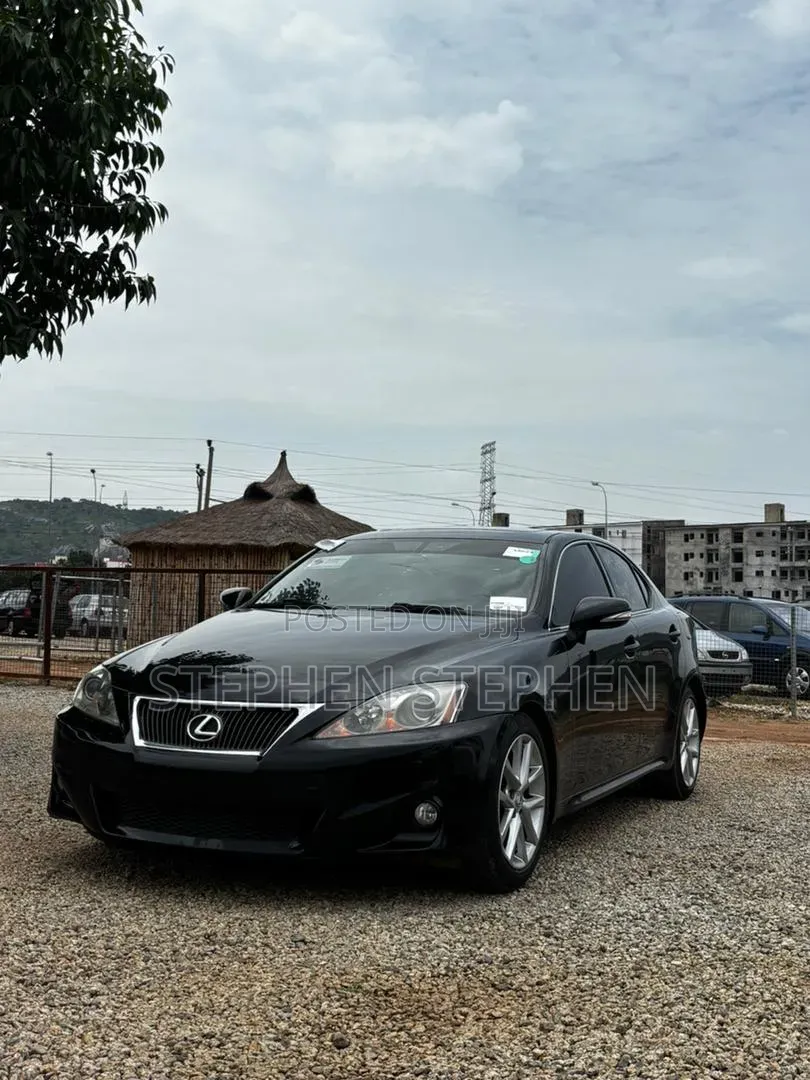 Lexus IS 2013 Black