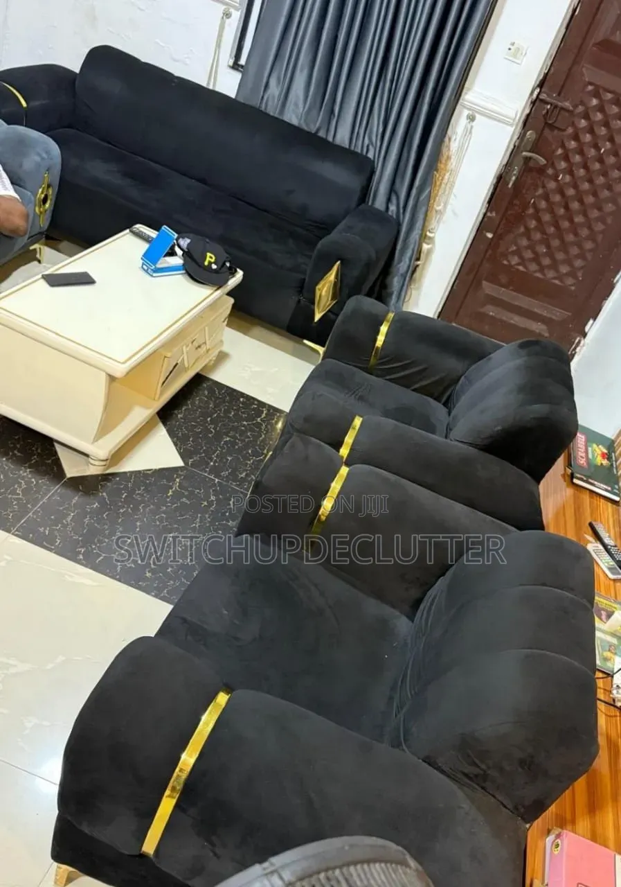 3esater & Two 1-Seater Sofa Set (3, 1, 1)