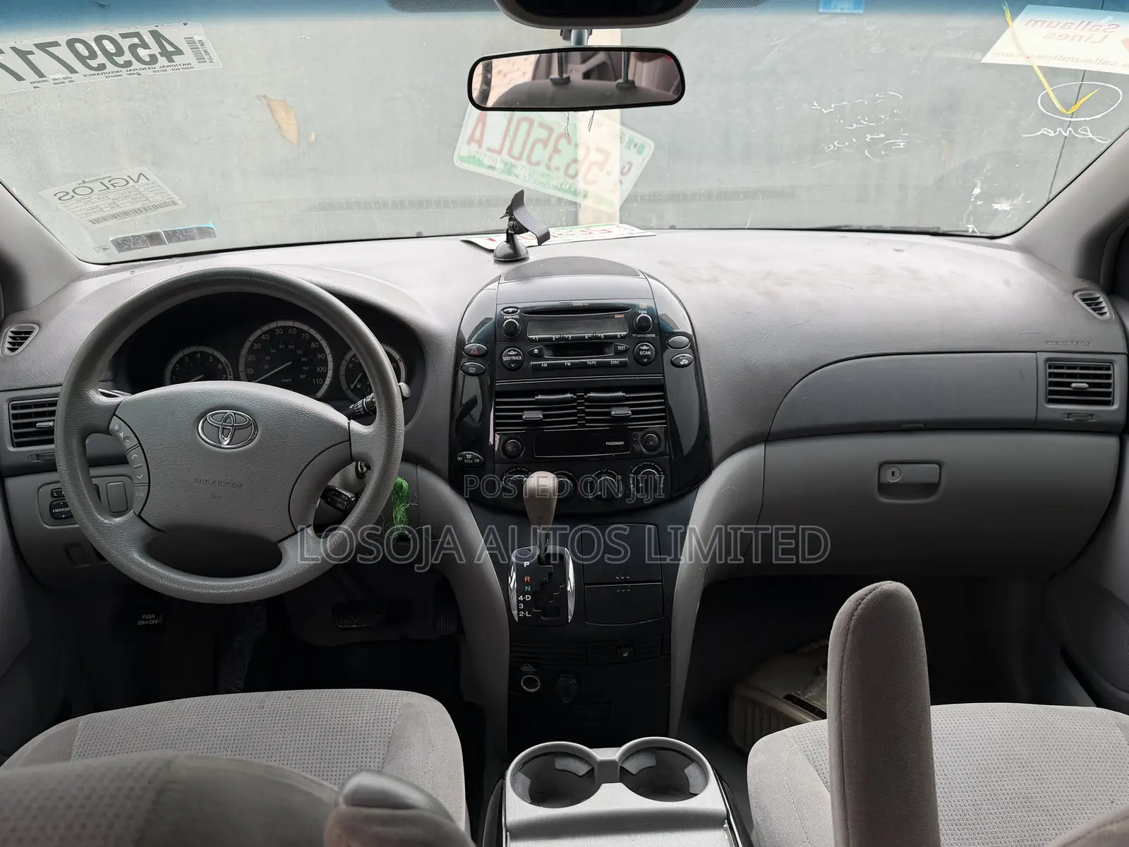 Toyota Sienna 2005 Silver
