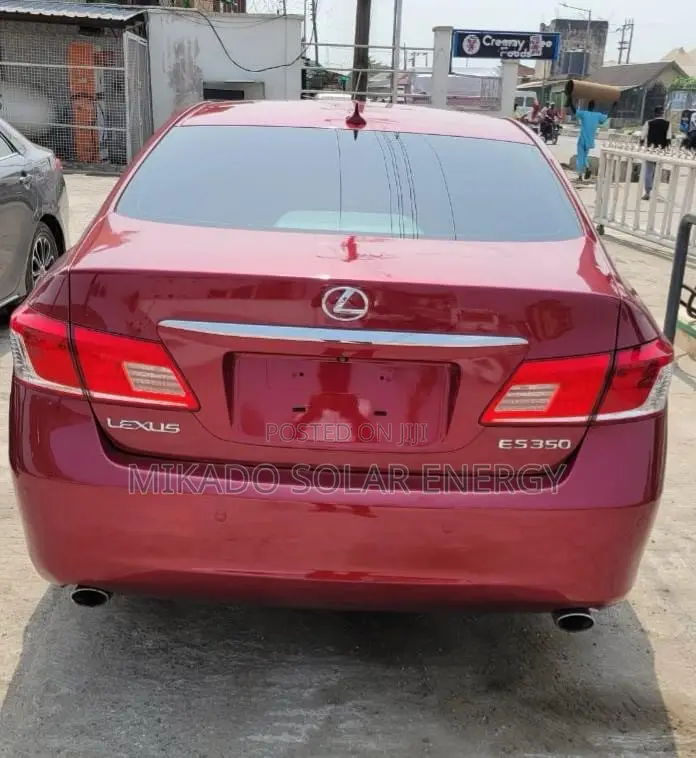 Lexus ES 350 2010 Red
